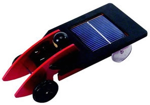 Dřevěné solární autíčko