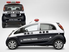 elektromobil Mitsubishi i MiEV policie