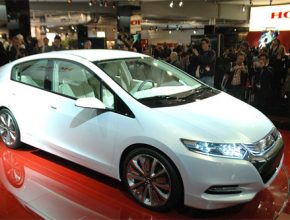 Honda Insight v Paříži