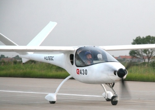 Elektrické letadlo Yuneec E430