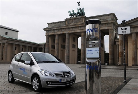 Elektromobily - Mercedes-Benz - e-mobility Berlín