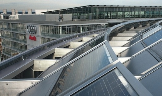 Hybrid.cz obrázky Audi Ingolstadt továrna solární panely