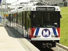 želeniční doprava - rychlodrážní tramvaj St. Louis Metrolink