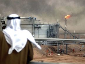 ropný zlom Saudská Arábie ropná rafinerie