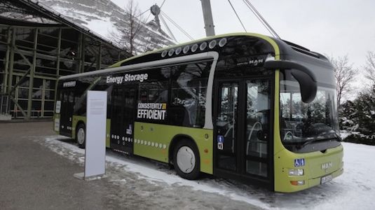 autobusy MAN Siemens hybridní pohon Elfa