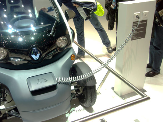 autosalon Ženeva 2011 Renault Twizy ZE