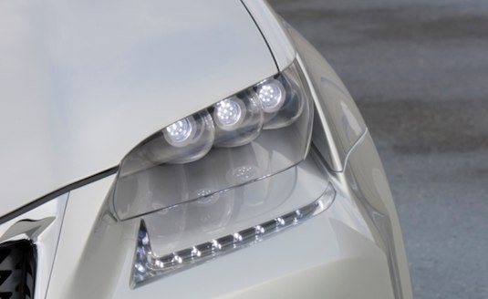 hybridy Lexus LF Gh