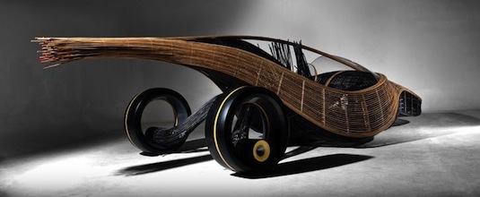 Phoenix auto ze dřeva