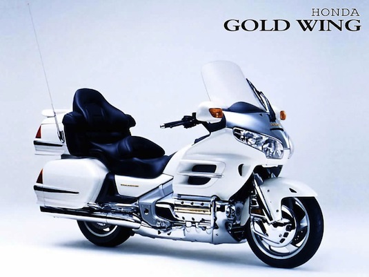 Slavná Honda Gold Wing jako hybrid
