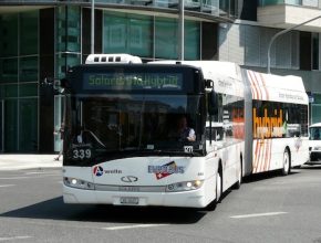 hybridní nízkopodlažní autobus Solaris Urbino Veolia