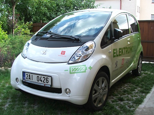 elektromobil Peugeot iOn