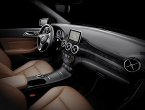 auto nový Mercedes-Benz třídy B interiér