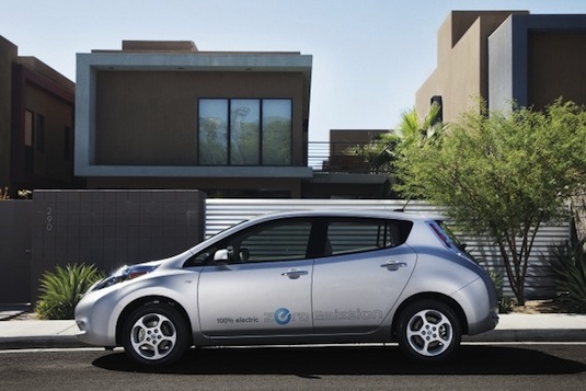 auto elektromobil Nissan Leaf