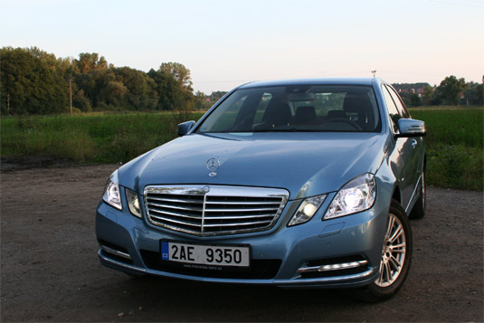 Mercedes E200 NGT na CNG – pohodlí především