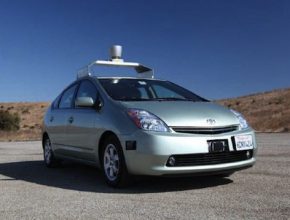 auto Google Toyota Prius robotické auto
