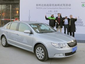 auto Škoda Superb rekord čína šanghaj
