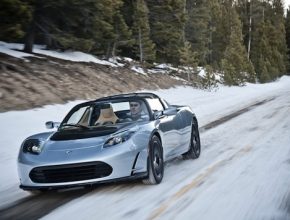 auto elektromobil Tesla Roadster