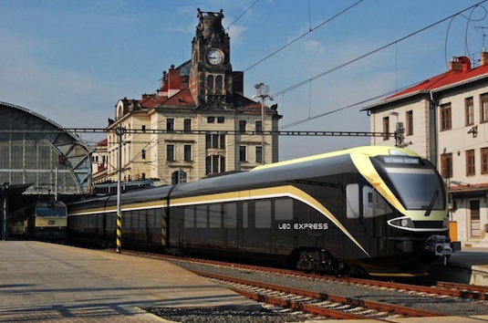 vlaky železnice LEO Express Praha Hlavní nádraží