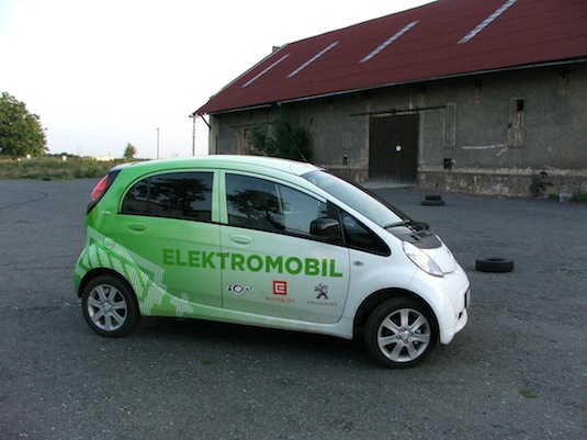 auto elektromobil test Peugeot iOn