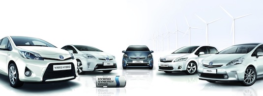 auto hybrid rodina hybridních vozů Toyota Prius Yaris Auris Hybrid