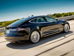 auto elektromobil Tesla Model S Tesla Motors výroba prodej nabíjení