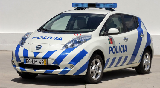auto elektromobil Portugalsko policie elektro