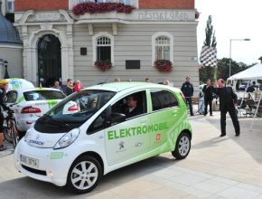 auto elektromobil Peugeot iOn elektrické auto akce Hodonín