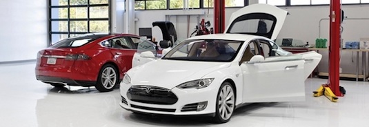 auto elektromobil Tesla Motors Model S servisní centrum