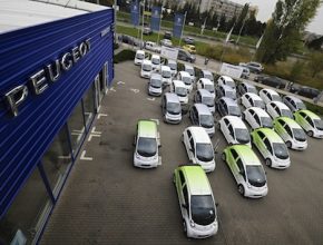 auto elektromobil Peugeot iOn