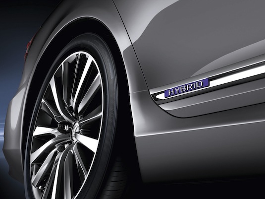auto hybrid prodeje hybridů Lexus Toyota