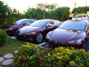 auto elektromobil test první jízdní dojmy Tesla Model S