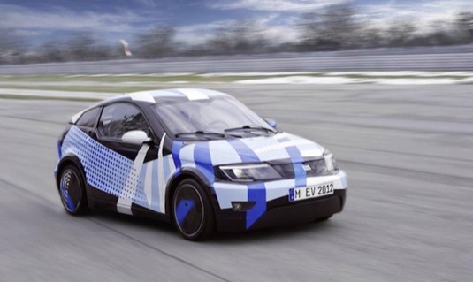 auto elektromobil Visio.M test video