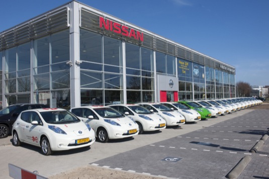 Autosalon Ženeva 2013: evropský elektromobil Nissan Leaf