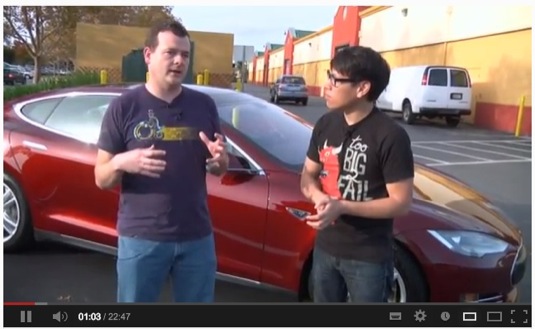 video test elektromobilu Tesla Model S video