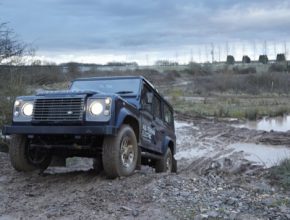 auto autosalon Ženeva elektrický Land Rover Defender 110