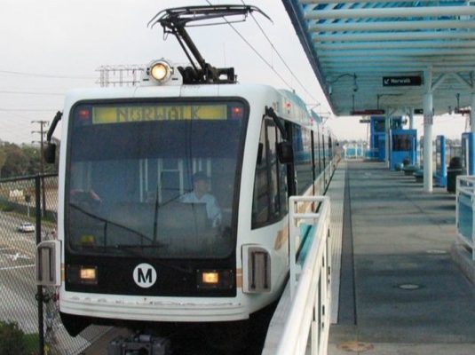 Tramvajová zastávka Redondo v Los Angeles