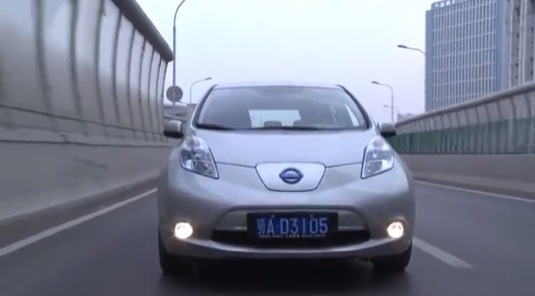 auto elektromobil Nissan Leaf v Číně Carlos Ghosn rozhovor interview