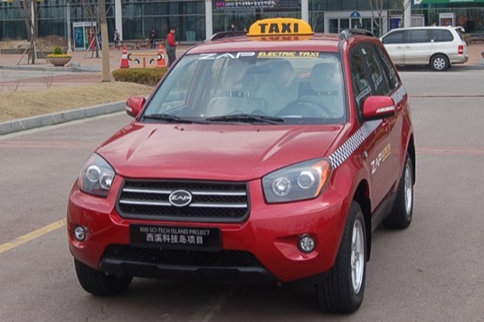 auto ZAP Jonway elektrické taxi CNG CN 380 SUV