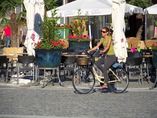 Čím dál tím víc lidí v Praze volí jako alternativní formu dopravy jízdní kolo