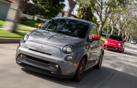 auto Fiat 500e elektromobil