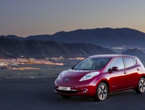 auto nová verze elektromobilu Nissan Leaf