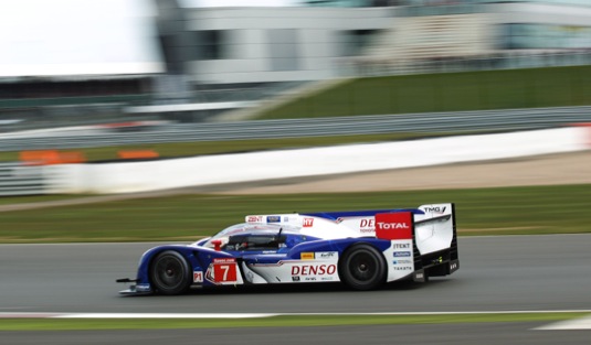 auto Silverstone 6 hodin Toyota Racing TS030 Hybrid