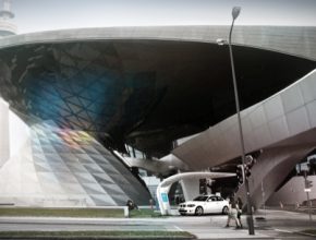 auto dobíjecí stanice pro elektromobily BMW i