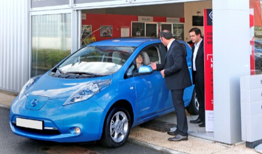 auto Nissan Leaf nová generace prodej Evropa 10 000