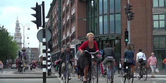 auto jízdní kola Amsterdam příliš mnoho video