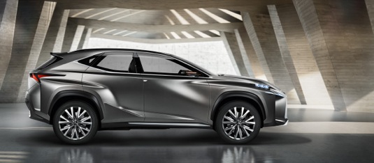 auto autosalon Frankfurt 2013 koncept hybridního crossoveru Lexus LF-NX