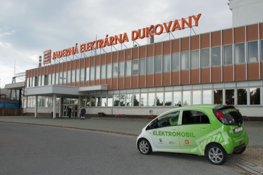 elektromobil Peugeot iOn u jaderné elektrárny Dukovany