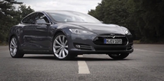 auto Tesla Model S autocar.co.uk video test