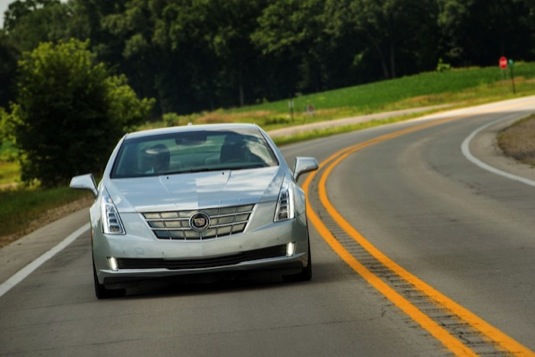 auto Cadillac ELR 2014 General Motors plug-in hybrid