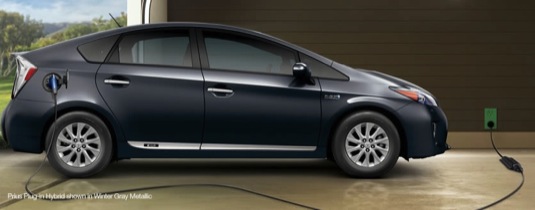 auto Toyota Prius plug-in hybrid prodeje rekord